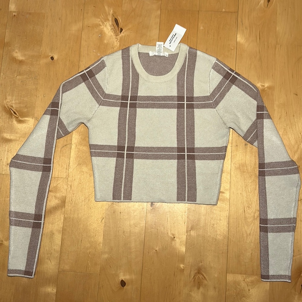 Full Tilt Plaid women’s sweater, purchased from Tilly’s, reddish-brown and cream